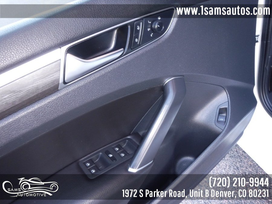 Used 2018 Volkswagen Passat 2.0T SE FWD image 37