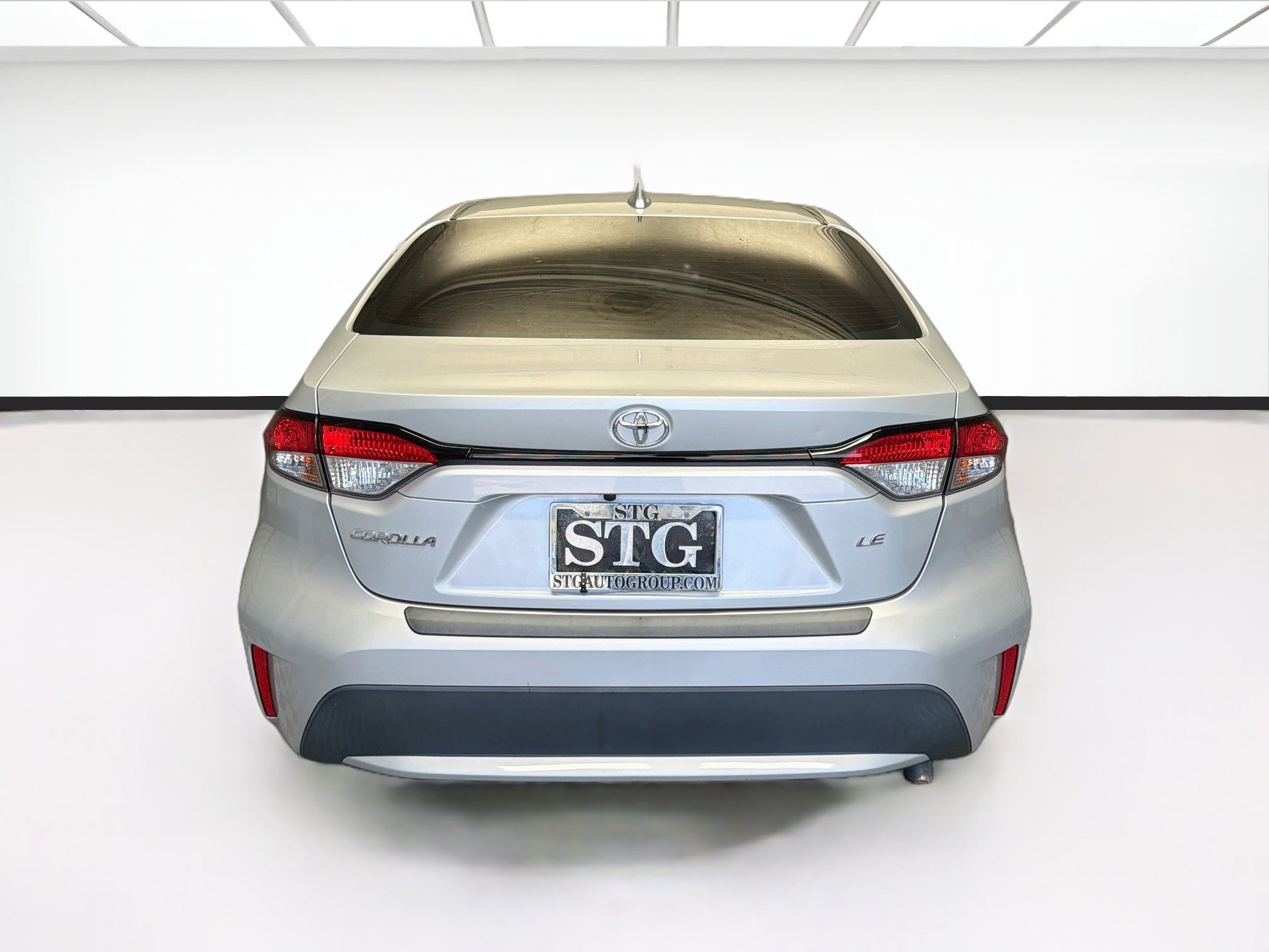 Used 2022 Toyota Corolla LE FWD image 5