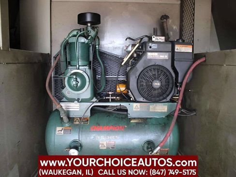 Used 2009 GMC Savana 3500 image 24