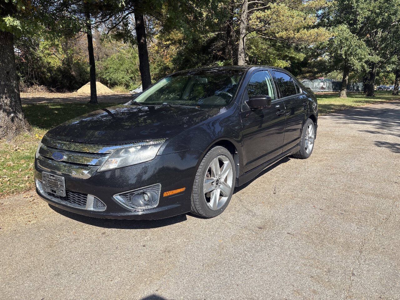 Used 2010 Ford Fusion Sport AWD/4WD image 2