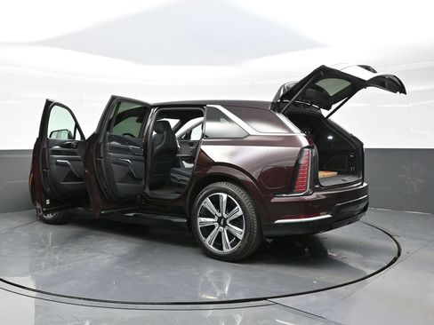 New 2026 Cadillac Escalade IQ Luxury 1 image 32