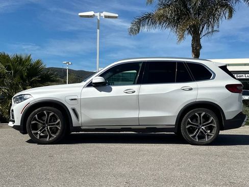 Used 2023 BMW X5 xDrive45e w/ Executive Package image 6