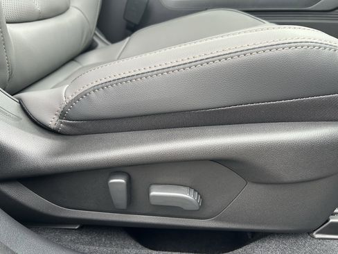 New 2026 Subaru Outback Limited XT image 30