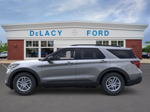 New 2026 Ford Explorer Active AWD/4WD image 4