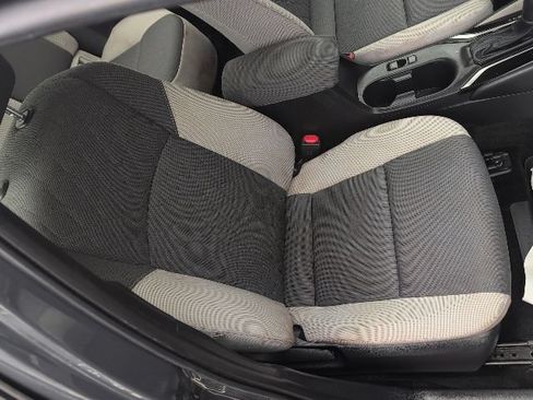 Used 2023 Toyota Corolla LE w/ LE Convenience Package FWD image 11