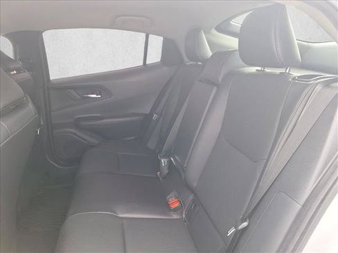 Certified 2023 Toyota Prius XLE FWD image 15