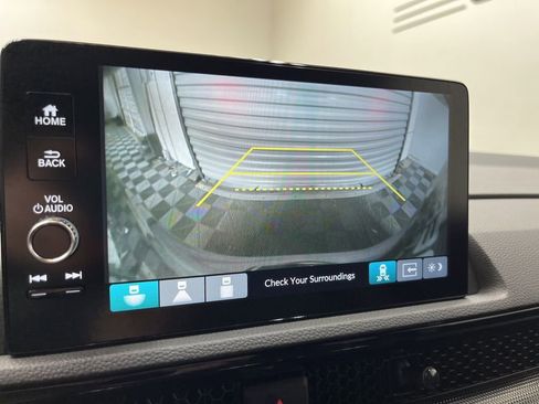 Used 2025 Honda CR-V Sport Touring image 13