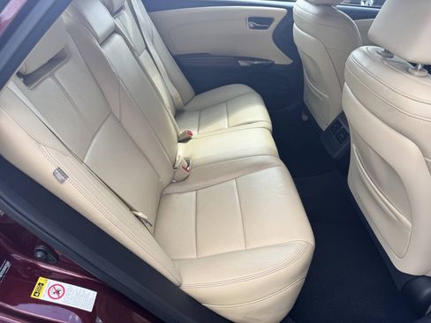 Used 2013 Toyota Avalon XLE Touring FWD image 22