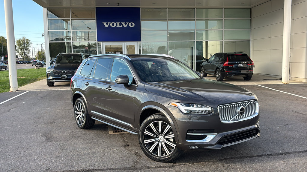 Certified 2024 Volvo XC90 B6 Plus w/ Protection Package Premier AWD/4WD image 2