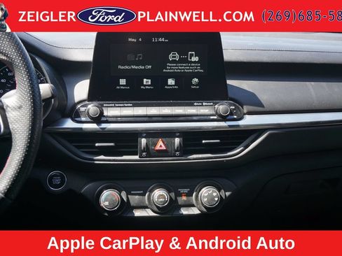 Used 2021 Kia Forte GT FWD image 14