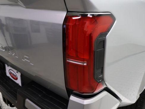 Used 2024 Toyota Tacoma SR5 image 9