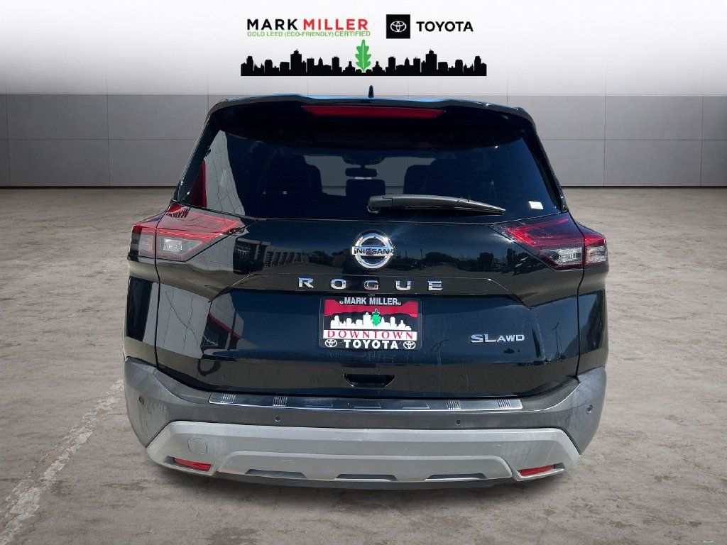 Used 2021 Nissan Rogue SL w/ Premium Package AWD/4WD image 4