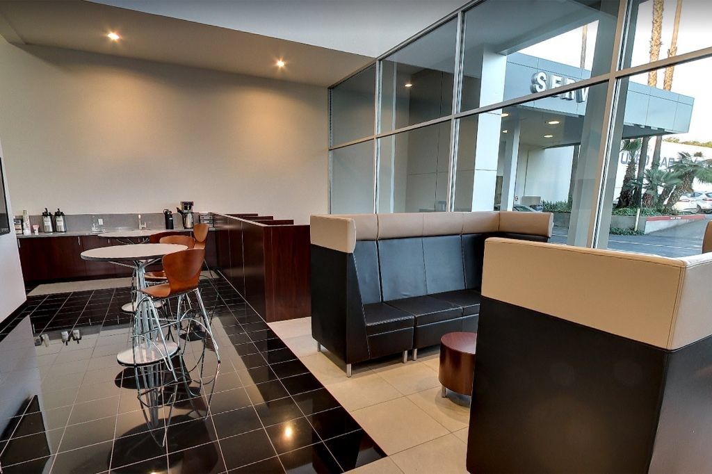Used 2022 Tesla Model 3 Long Range AWD/4WD image 32