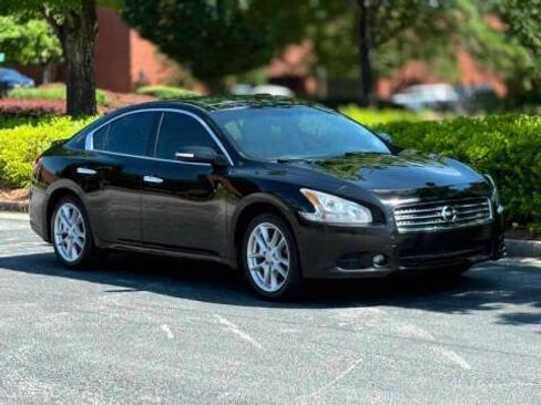 Used 2011 Nissan Maxima 3.5 SV w/ Premium Pkg FWD image 3