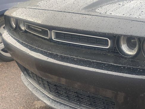 Used 2016 Dodge Challenger SXT RWD image 5