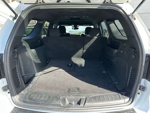 Used 2023 Dodge Durango SXT image 19