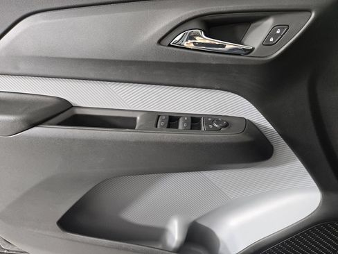 New 2027 Chevrolet Bolt LT w/ Comfort Package FWD image 23