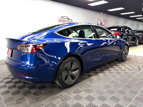 Used 2018 Tesla Model 3 Mid Range RWD image 15