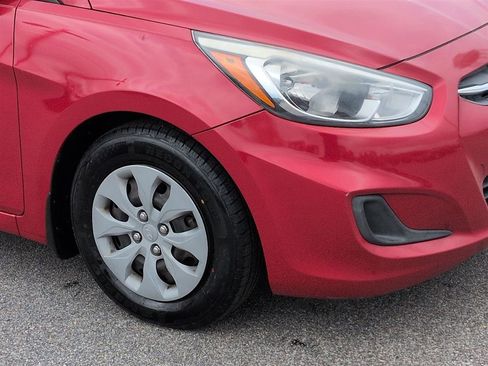 Used 2016 Hyundai Accent SE w/ Option Group 02 FWD image 9