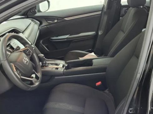 Used 2019 Honda Civic EX image 8