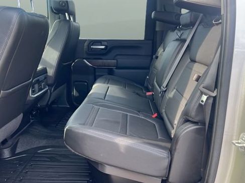Used 2022 GMC Sierra 3500 Denali w/ Denali Ultimate Package AWD/4WD image 20