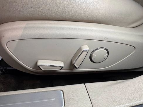 Used 2016 Lincoln MKZ AWD w/ Equipment Group 300A Reserve image 9