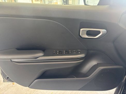 Used 2026 Kia K4 FWD image 18