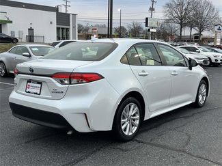 Used 2024 Toyota Corolla LE w/ LE Convenience Package video 3