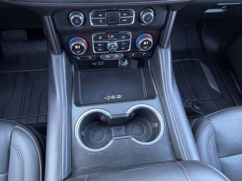 Used 2022 Chevrolet Tahoe RST w/ Luxury Package image 21