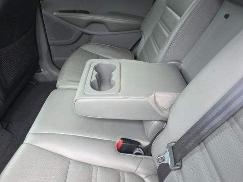 Used 2016 Kia Sorento EX w/ EX Touring Package image 14