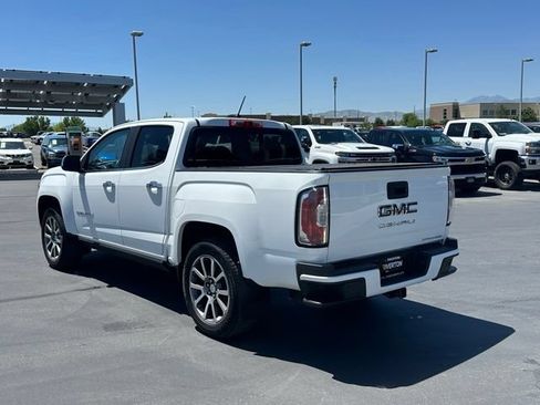 Certified 2022 GMC Canyon Denali AWD/4WD image 3