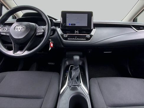 Used 2026 Toyota Corolla LE FWD image 15