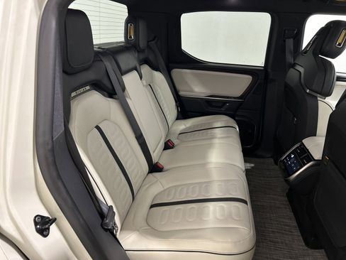 Used 2025 Rivian R1T Adventure AWD/4WD image 22