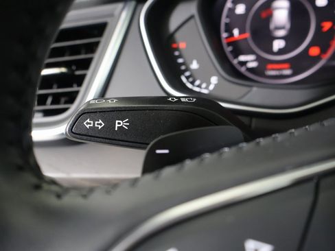 Used 2018 Audi Q5 2.0T Premium Plus w/ Premium Plus Package image 30