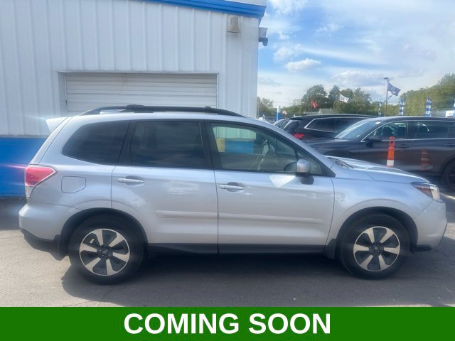 Used 2017 Subaru Forester 2.5i Premium AWD/4WD image 1