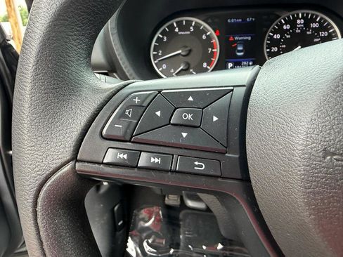 Used 2024 Nissan Sentra S FWD image 25