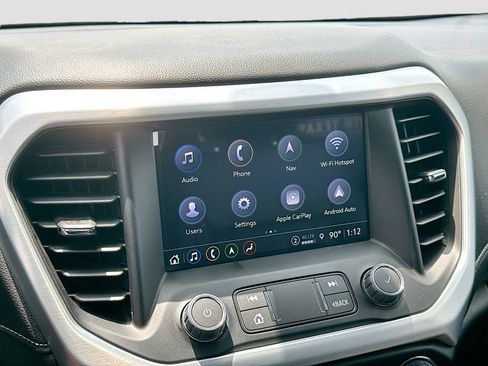 Used 2023 GMC Acadia SLT w/ Elevation Edition image 15