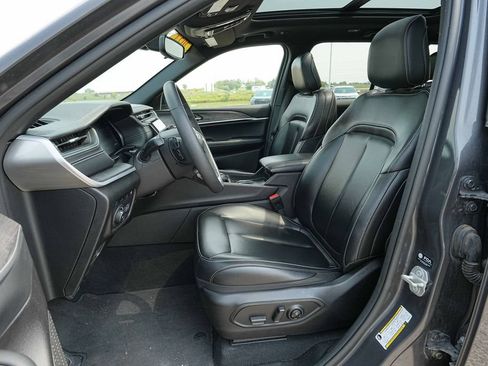 Used 2024 Jeep Grand Cherokee Limited 4xe AWD/4WD image 17