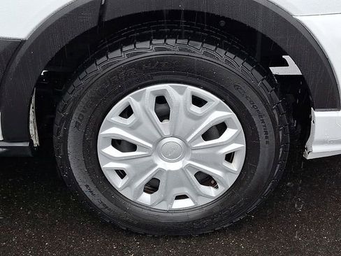 Used 2021 Ford Transit 350 XLT image 10