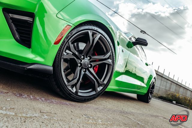 Used 2017 Chevrolet Camaro SS RWD image 27