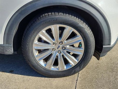 Certified 2023 Ford Explorer Limited w/ Equipment Group 301A image 7