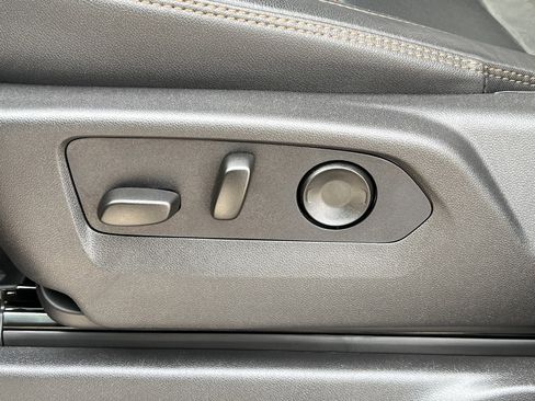 New 2026 GMC Sierra 1500 AT4 w/ AT4 Premium Package image 11