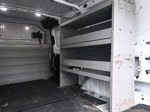Used 2022 Ford Transit 250 Low Roof AWD image 10