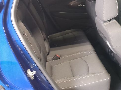 Used 2023 GMC Terrain SLE w/ Driver Convenience Package FWD image 24