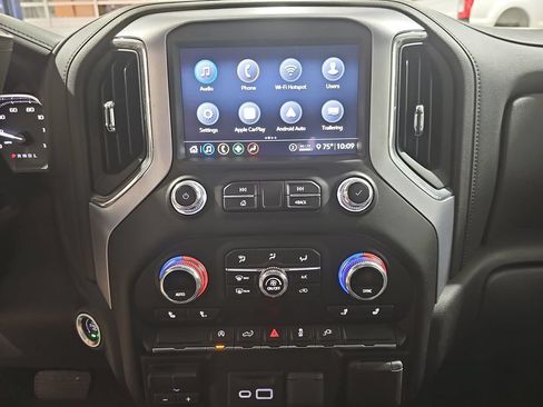 Certified 2020 GMC Sierra 1500 SLE w/ SLE Value Package AWD/4WD image 23