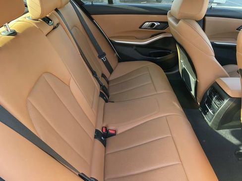 Used 2023 BMW 330i Sedan w/ Convenience Package image 33