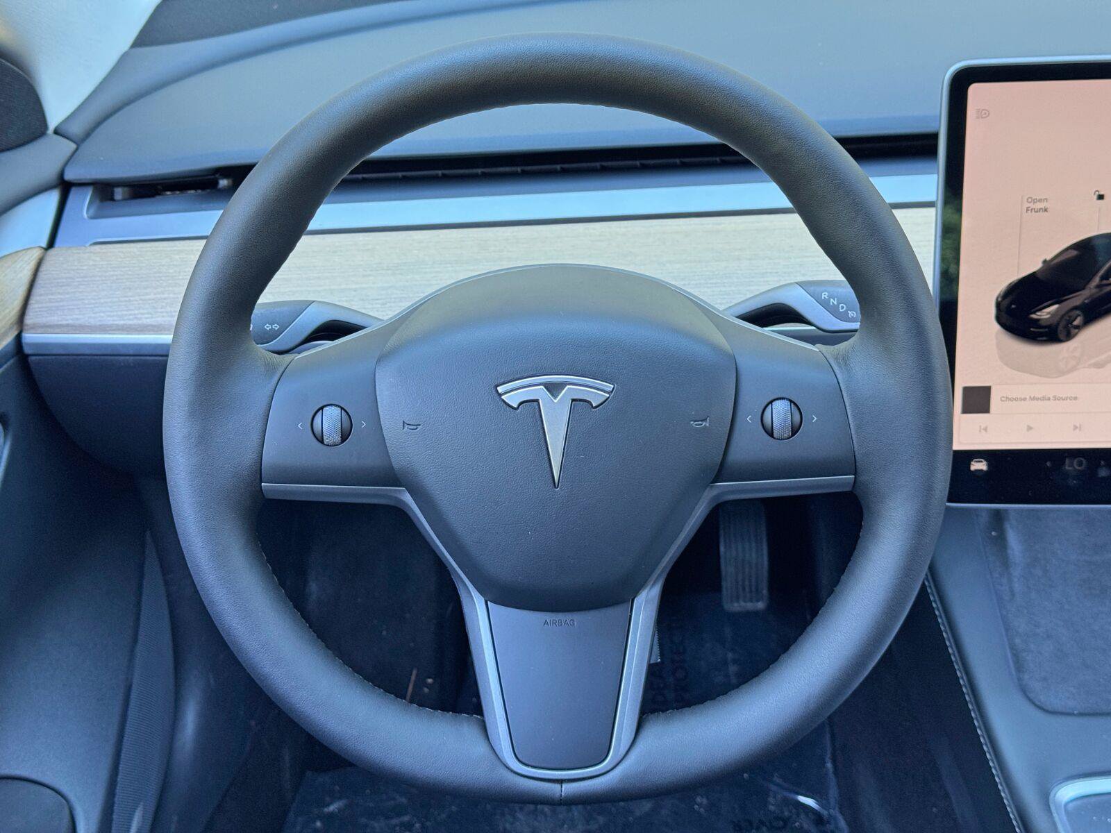 Used 2023 Tesla Model 3 Standard Range RWD image 18