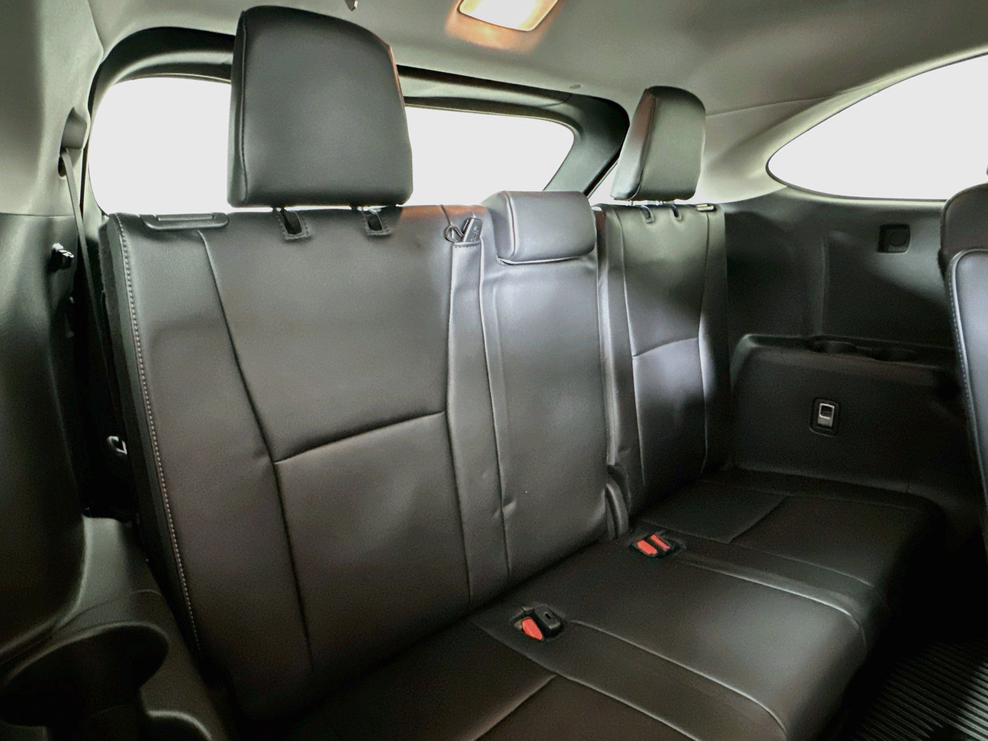 Used 2026 Toyota Highlander Limited AWD/4WD image 26