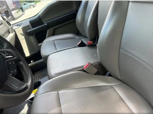 Used 2017 Ford F250 XL w/ Power Equipment Group AWD/4WD image 4