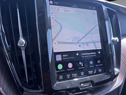 Certified 2023 Volvo XC60 T8 Plus AWD/4WD image 34